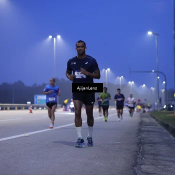 Runner Photo 7372346
