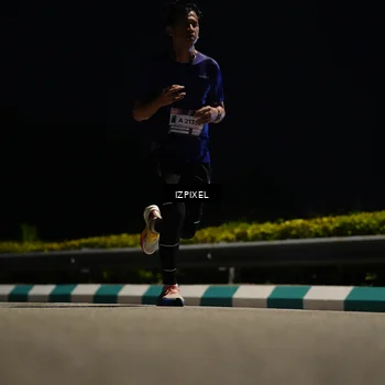Runner Photo 7372367