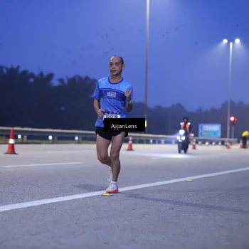 Runner Photo 7372378