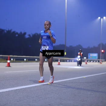 Runner Photo 7372383