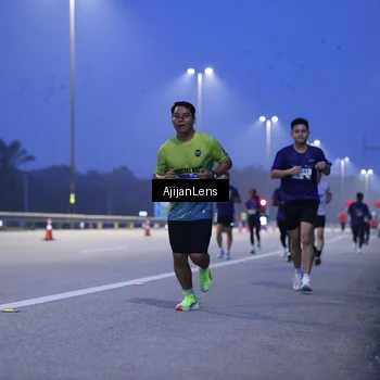 Runner Photo 7372413