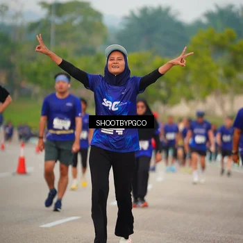 Runner Photo 7372425