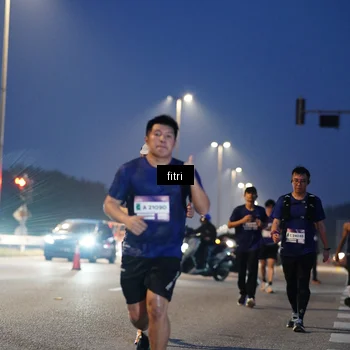 Runner Photo 7372454