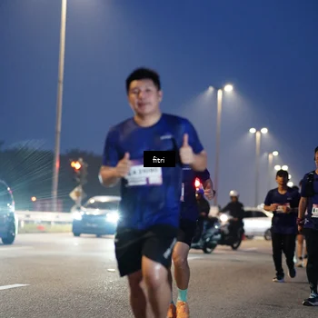 Runner Photo 7372461