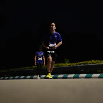 Runner Photo 7372507