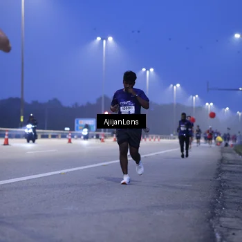 Runner Photo 7372518
