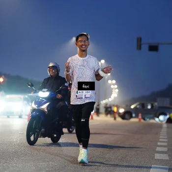Runner Photo 7372549