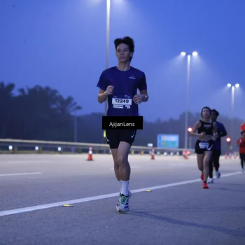 Runner Photo 7372602