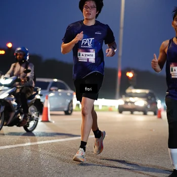 Runner Photo 7372605
