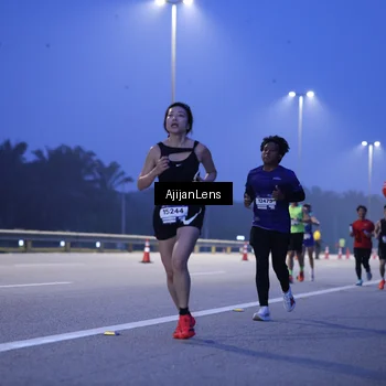 Runner Photo 7372615