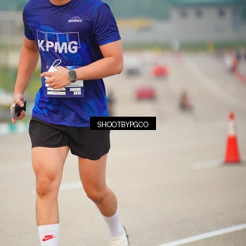 Runner Photo 7372619