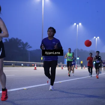 Runner Photo 7372624