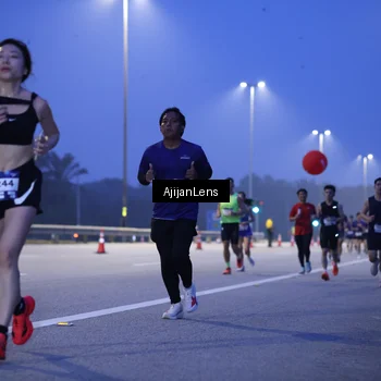 Runner Photo 7372636
