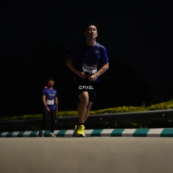 Runner Photo 7372655