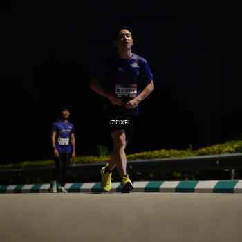 Runner Photo 7372663