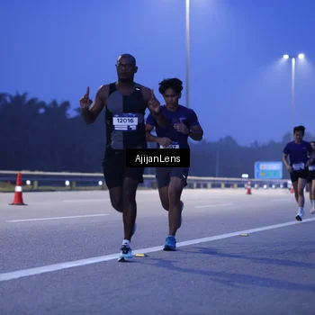 Runner Photo 7372698