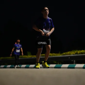 Runner Photo 7372702