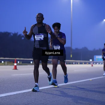 Runner Photo 7372703