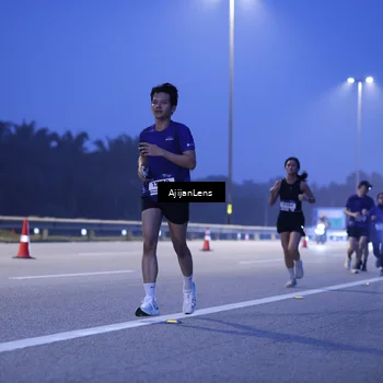 Runner Photo 7372713