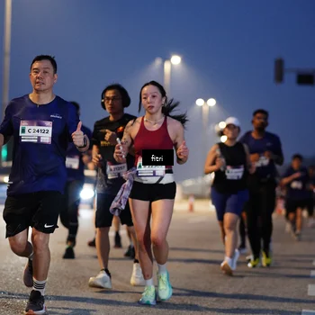 Runner Photo 7372716