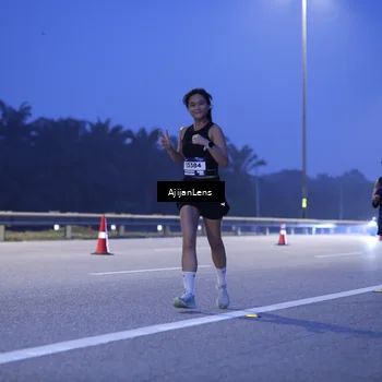 Runner Photo 7372749