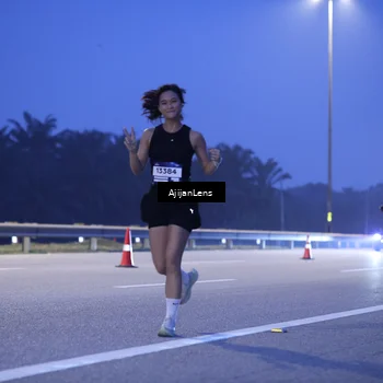 Runner Photo 7372750