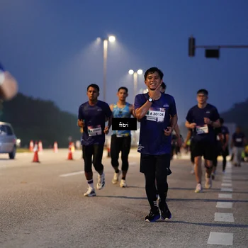 Runner Photo 7372786