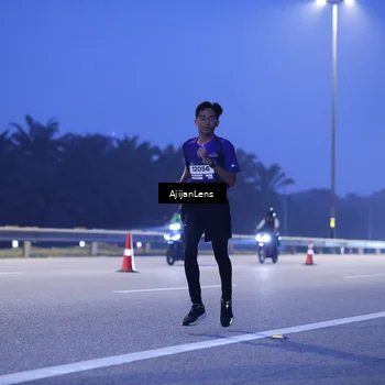 Runner Photo 7372787