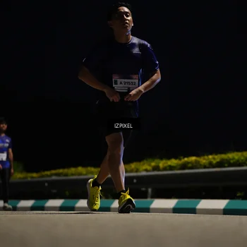 Runner Photo 7372790