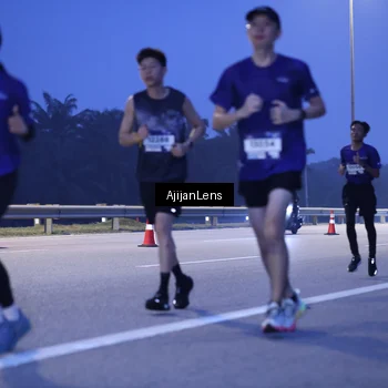 Runner Photo 7372800
