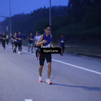 Runner Photo 7372817