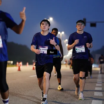 Runner Photo 7372831