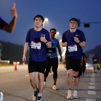 Runner Photo 7372858