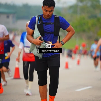 Runner Photo 7372876