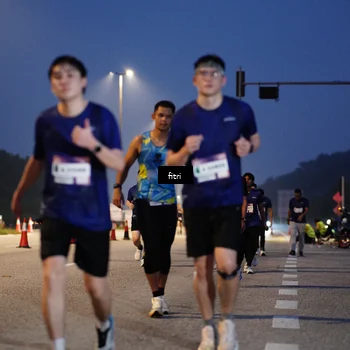 Runner Photo 7372881