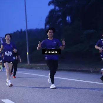 Runner Photo 7372882