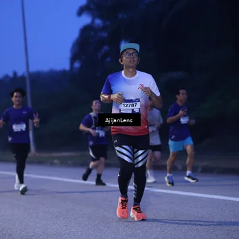 Runner Photo 7372886