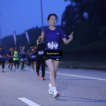 Runner Photo 7372895