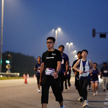 Runner Photo 7372897