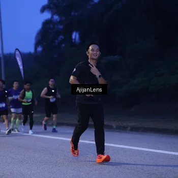 Runner Photo 7372902