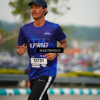 Runner Photo 7372916