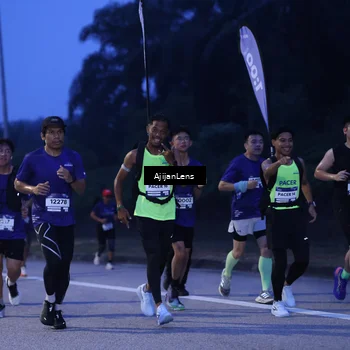 Runner Photo 7372938