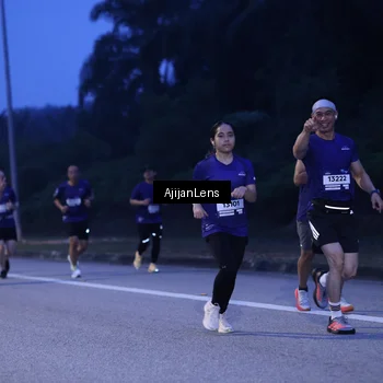 Runner Photo 7372962