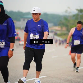 Runner Photo 7372993