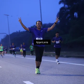Runner Photo 7372998