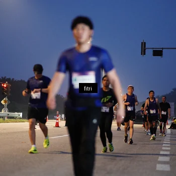 Runner Photo 7373000