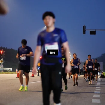 Runner Photo 7373001