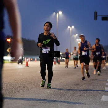 Runner Photo 7373068