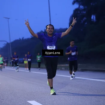 Runner Photo 7373070