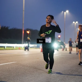 Runner Photo 7373076